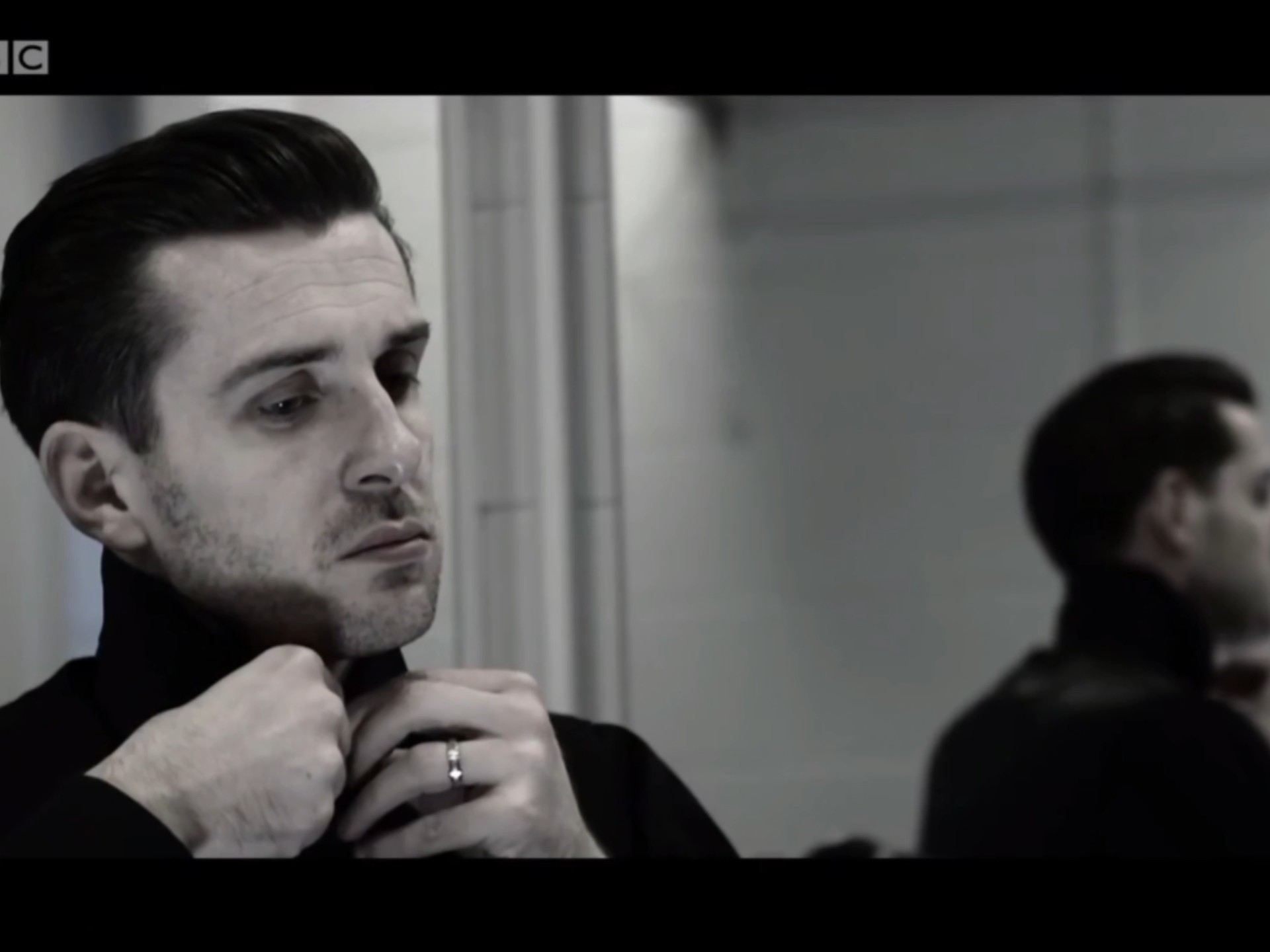 他同样展示 他同样展示